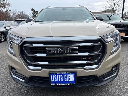 2023 GMC Terrain AWD AT4