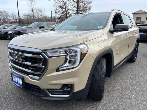 2023 GMC Terrain AWD AT4