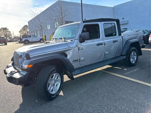 2020 Jeep Gladiator Sport S
