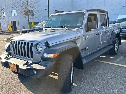 2020 Jeep Gladiator Sport S