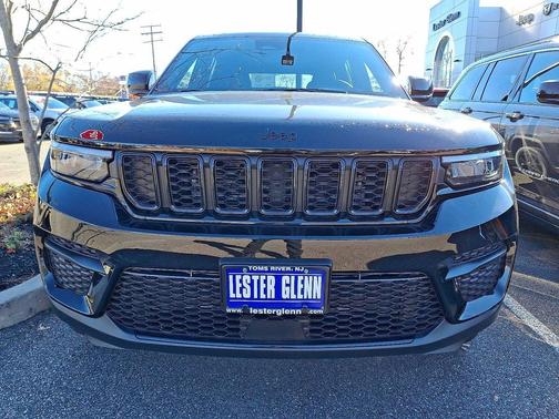 2025 Jeep Grand Cherokee Altitude