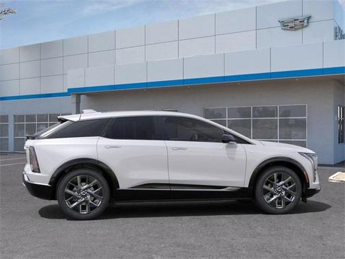 2025 Cadillac OPTIQ Luxury