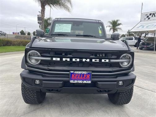 2023 Ford Bronco Outer Banks