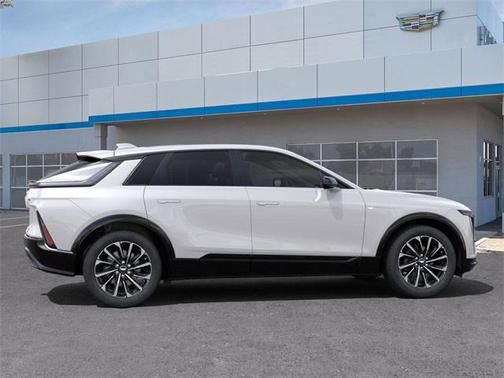 2025 Cadillac LYRIQ Sport