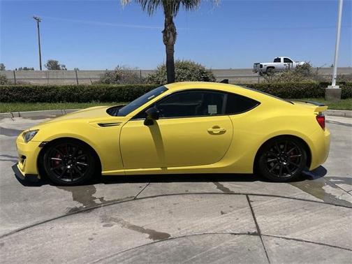2017 Subaru BRZ Series.Yellow