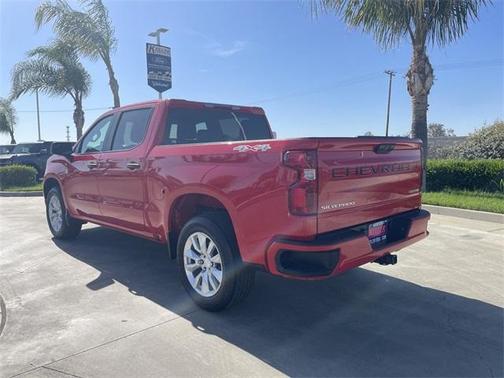 2022 Chevrolet Silverado 1500 Custom