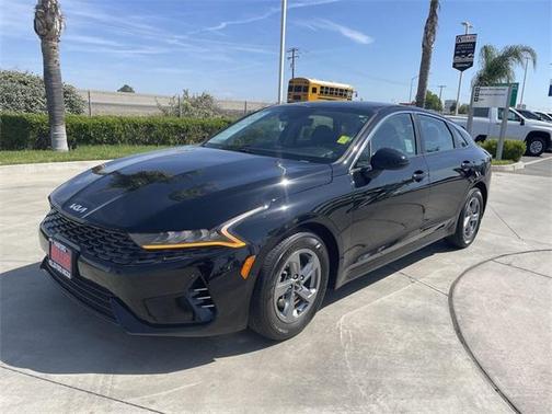 2022 Kia K5 LXS
