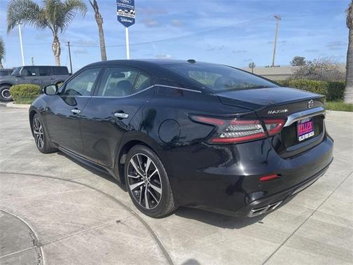 2022 Nissan Maxima SV