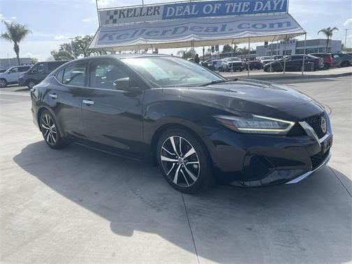 2022 Nissan Maxima SV