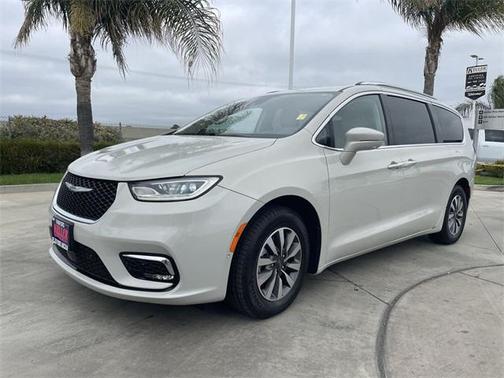 2021 Chrysler Pacifica Touring-L