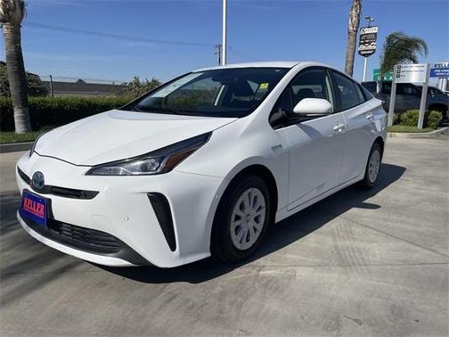 2020 Toyota Prius L