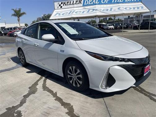 2021 Toyota Prius Prime LE