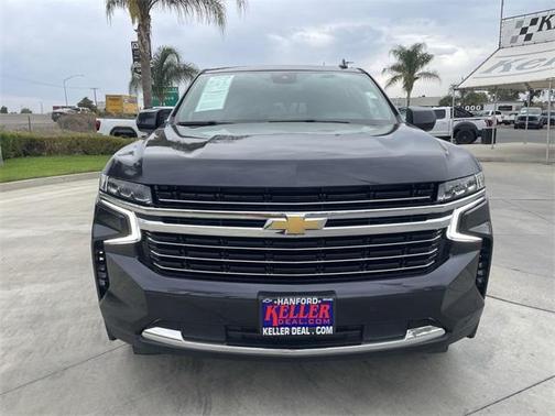 2023 Chevrolet Suburban LT