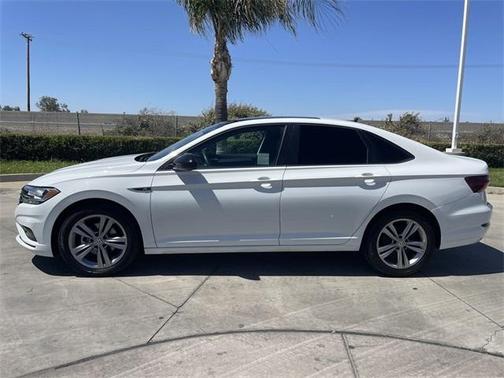 2021 Volkswagen Jetta 1.4T R-Line