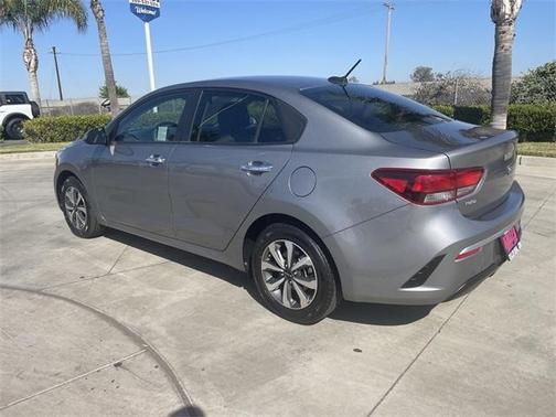 2022 Kia Rio S