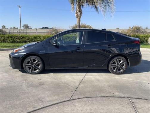 2020 Toyota Prius XLE
