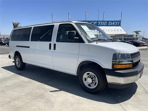 2021 Chevrolet Express 3500 LT
