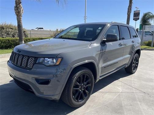 2022 Jeep Grand Cherokee WK Laredo