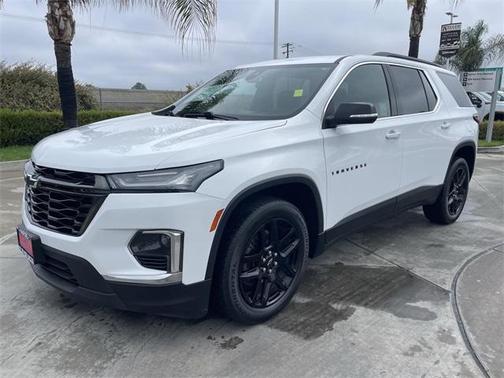 2022 Chevrolet Traverse LT Cloth