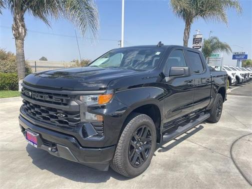 2024 Chevrolet Silverado 1500 Custom