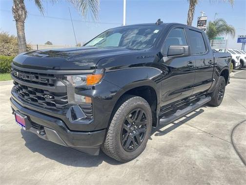 2024 Chevrolet Silverado 1500 Custom