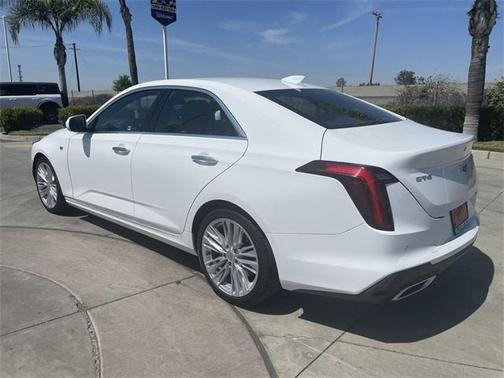 2024 Cadillac CT4 Premium Luxury