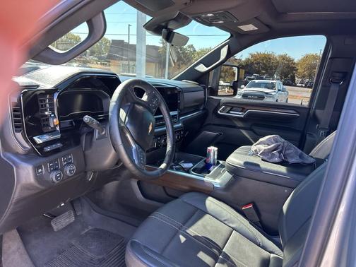 2025 Chevrolet Silverado 2500 High Country