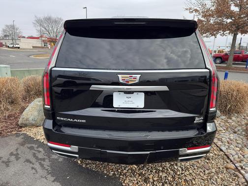 2025 Cadillac Escalade Premium Luxury