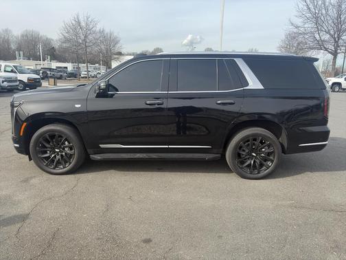 2025 Cadillac Escalade Premium Luxury