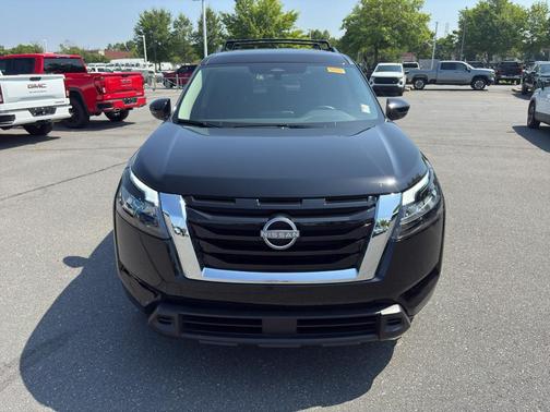 Super Black 2025 Nissan Pathfinder SV FWD