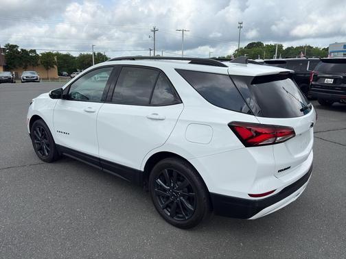Summit White 2024 Chevrolet Equinox FWD RS