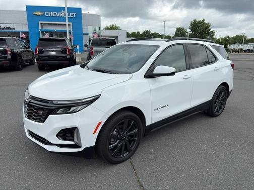 Summit White 2024 Chevrolet Equinox FWD RS