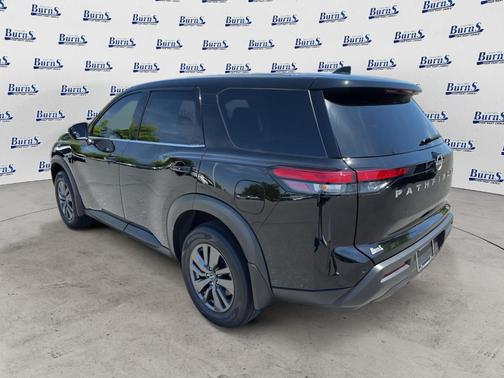 Super Black 2025 Nissan Pathfinder S FWD