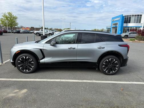 Sterling Gray Metallic 2024 Chevrolet Blazer EV eAWD RS