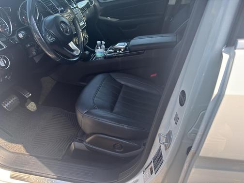 2017 Mercedes-Benz GLS 450 4MATIC