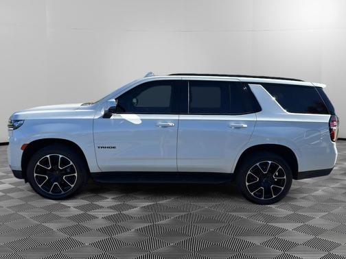 2022 Chevrolet Tahoe 4WD RST