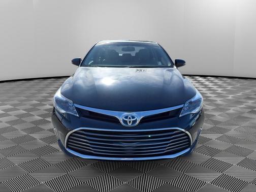 2016 Toyota Avalon Hybrid XLE Premium