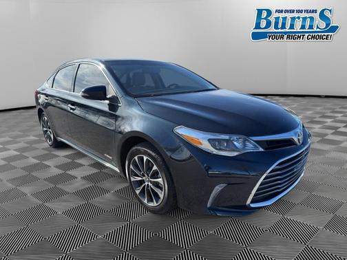 2016 Toyota Avalon Hybrid XLE Premium