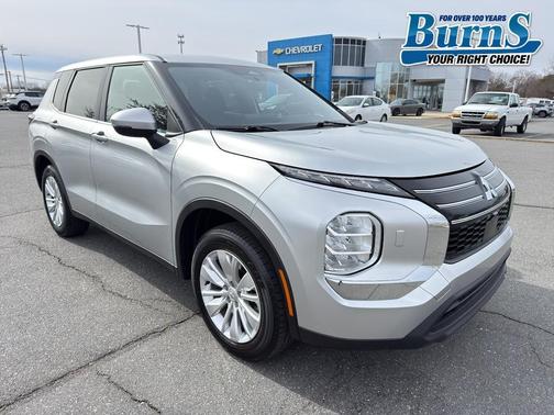 2025 Mitsubishi Outlander ES 2.5 S-AWC