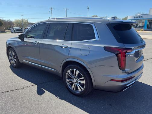 2021 Cadillac XT6 Premium Luxury FWD