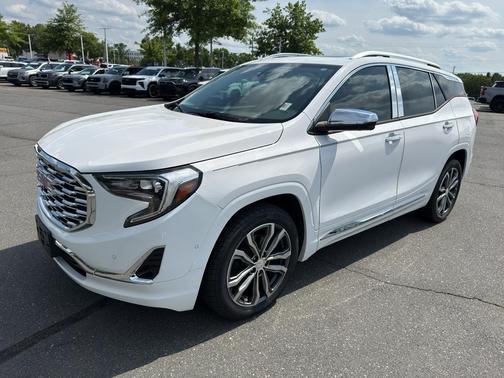 Summit White 2018 GMC Terrain Denali