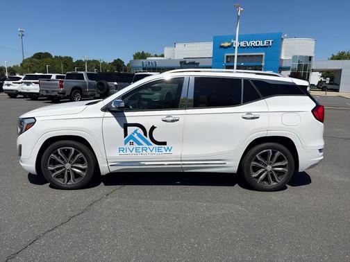 Summit White 2018 GMC Terrain Denali