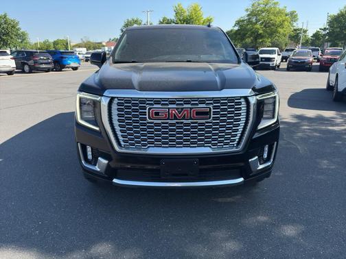 Onyx Black 2023 GMC Yukon Denali