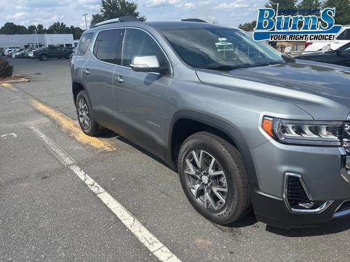 2023 GMC Acadia FWD SLT