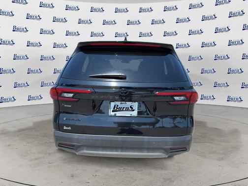 Midnight Black Metallic 2025 Toyota Grand Highlander Limited