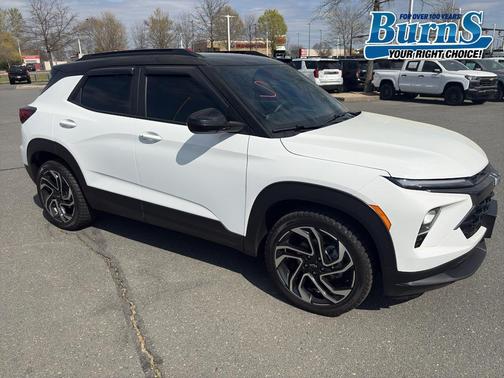 Summit White 2024 Chevrolet Trailblazer RS