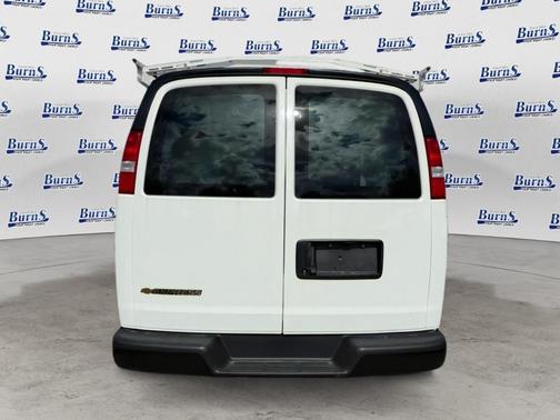 Summit White 2025 Chevrolet Express 2500 Work Van