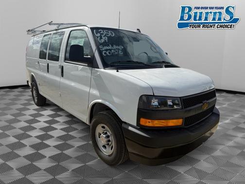 2025 Chevrolet Express 2500 RWD 2500 Regular Wheelbase WT