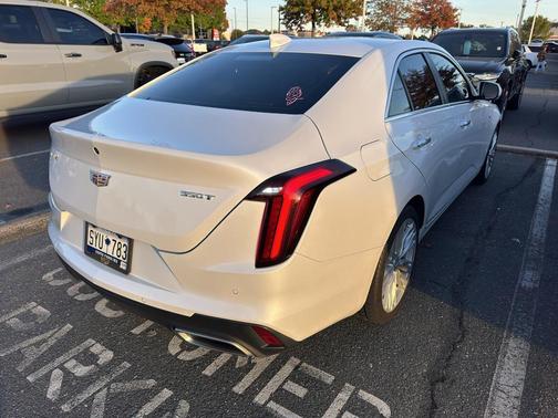 2023 Cadillac CT4 Premium Luxury