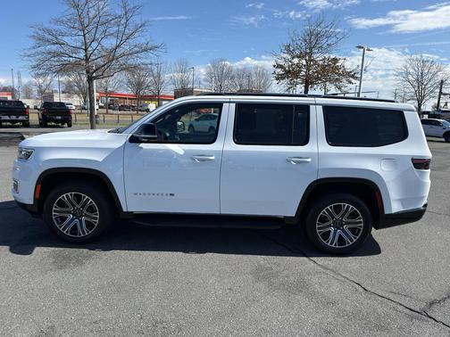 2025 Jeep Wagoneer 4x4